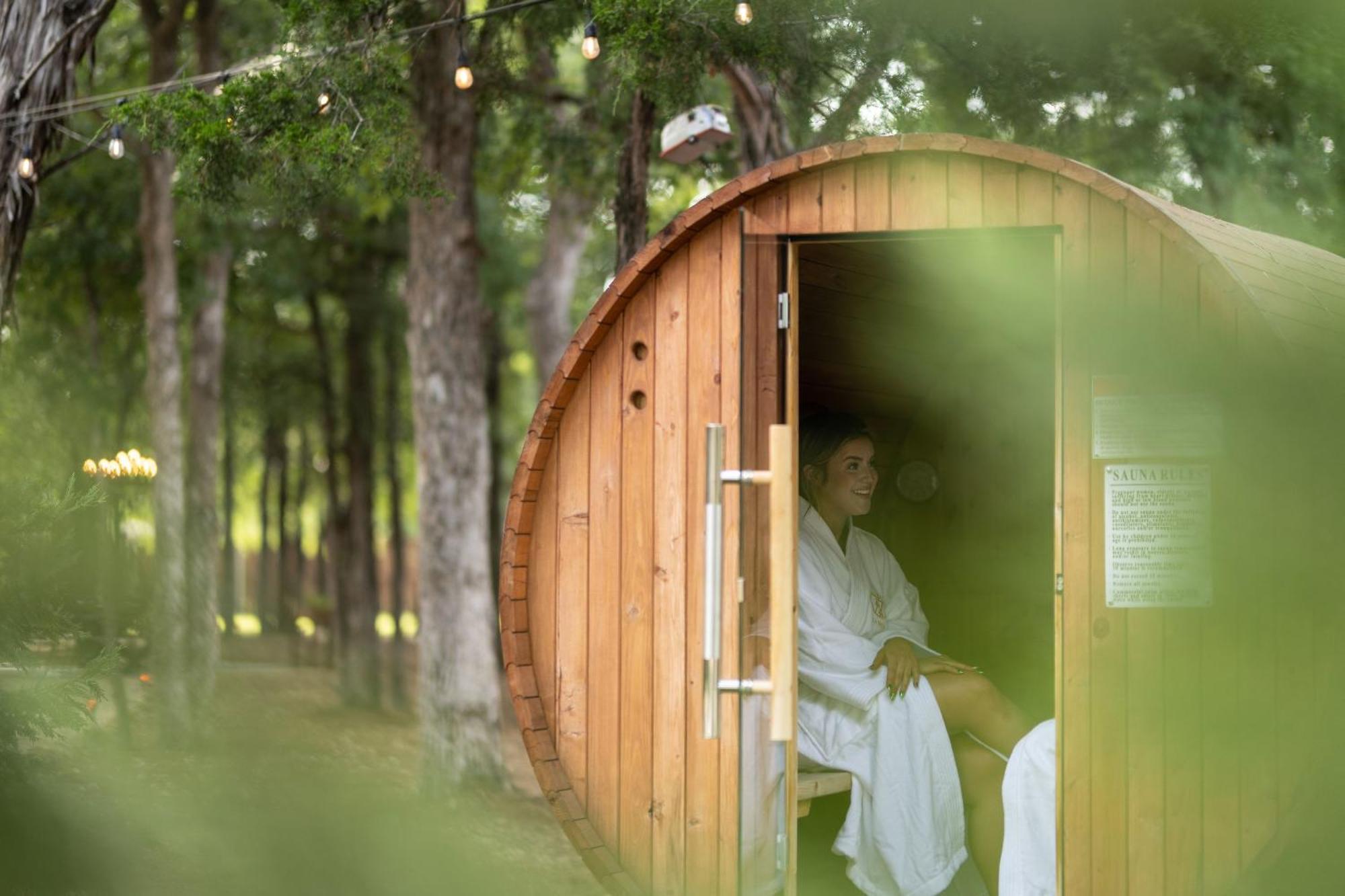 7744 Ranch Glamping Resort Austin Ngoại thất bức ảnh