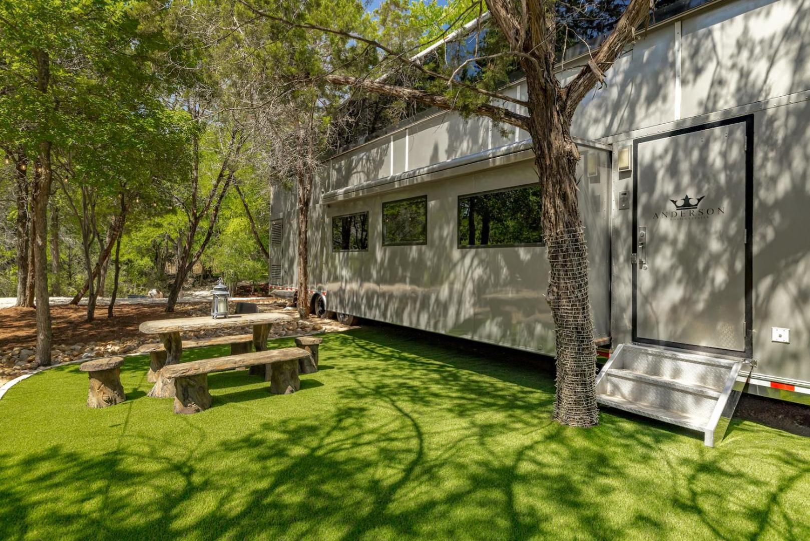 7744 Ranch Glamping Resort Austin Phòng bức ảnh